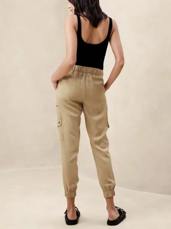 Banana Republic Women's Cargo Pants Medium Tan Honey Brown Pockets Soft - Picture 2 of 7